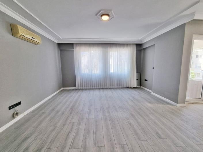 Image No.15-4 Bed Duplex for sale