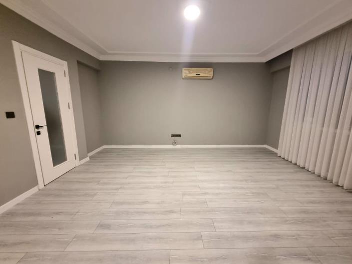 Image No.19-4 Bed Duplex for sale