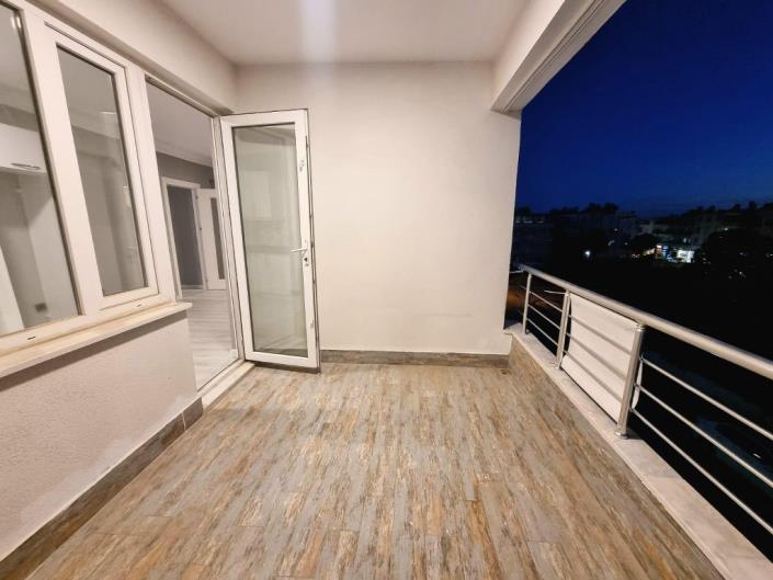 Image No.20-4 Bed Duplex for sale