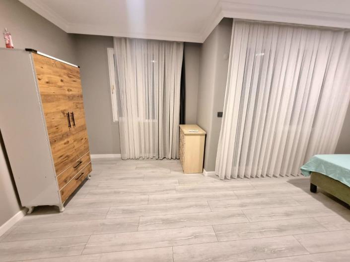 Image No.23-4 Bed Duplex for sale