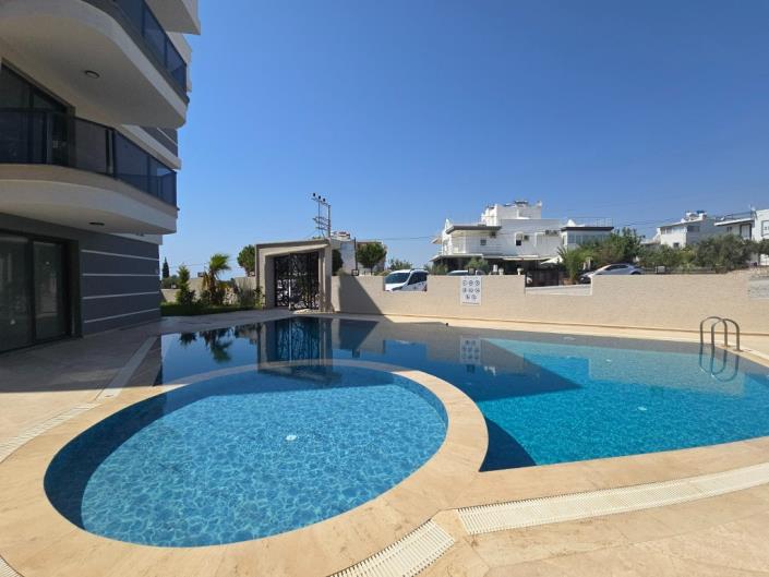 Image No.4-2 Bed Apartment for sale