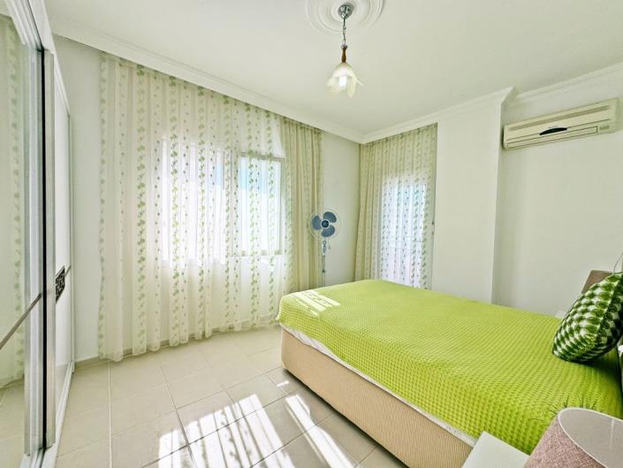 Image No.40-2 Bed Apartment for sale