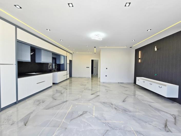 Image No.12-Villa / Détaché de 4 chambres à vendre à Altinkum