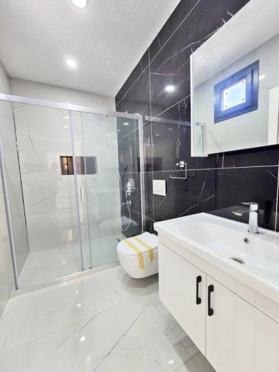 Image No.17-Villa / Détaché de 4 chambres à vendre à Altinkum