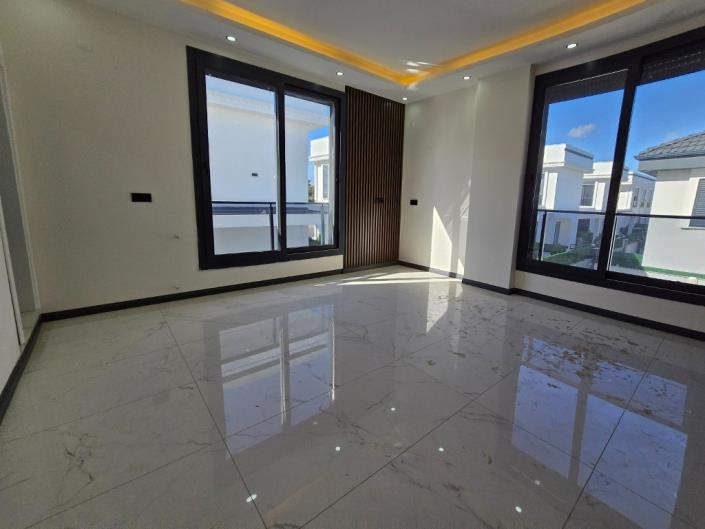 Image No.23-Villa / Détaché de 3 chambres à vendre à Altinkum