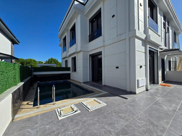 Image No.4-Villa / Détaché de 3 chambres à vendre à Altinkum