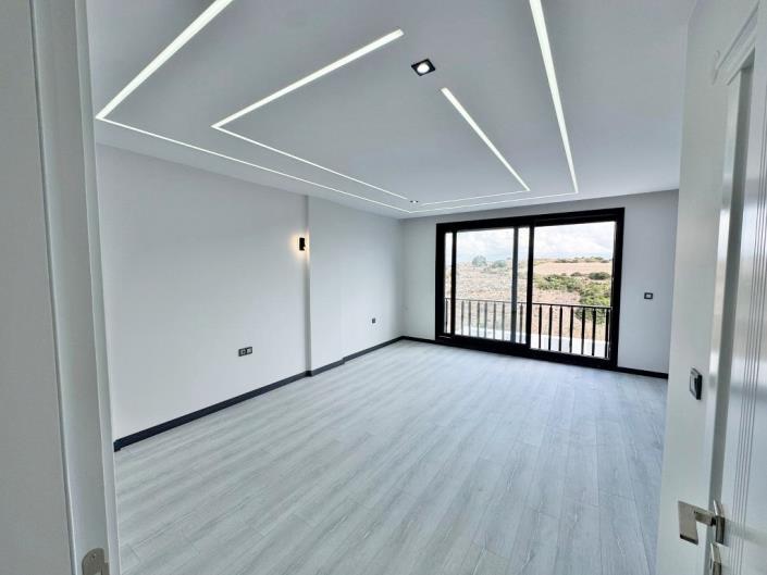 Image No.20-4 Bed Villa / Detached for sale