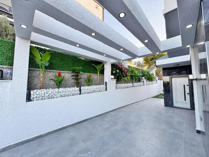 Image No.7-4 Bed Villa / Detached for sale