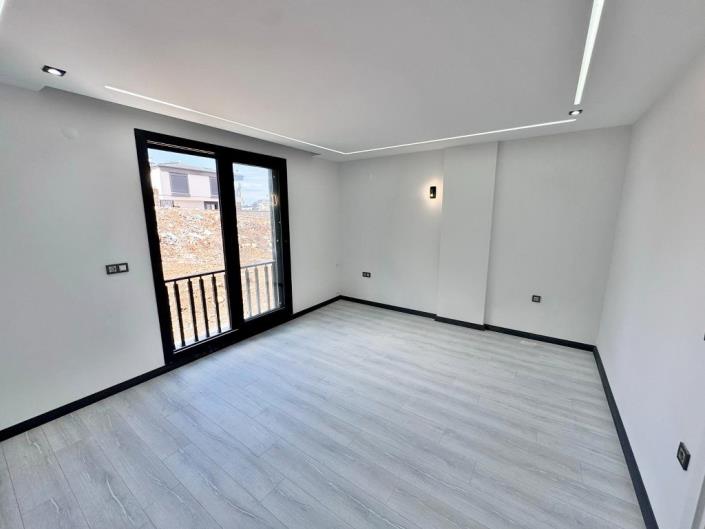 Image No.21-4 Bed Villa / Detached for sale