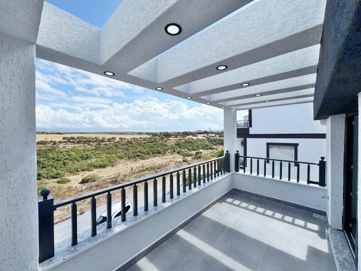 Image No.36-4 Bed Villa / Detached for sale