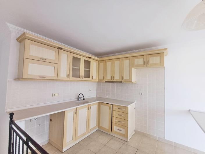 Image No.12-3 Bed Duplex for sale