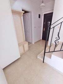 a3bd0628-8866-4403-bbae-f3f999c8a63e_576x768