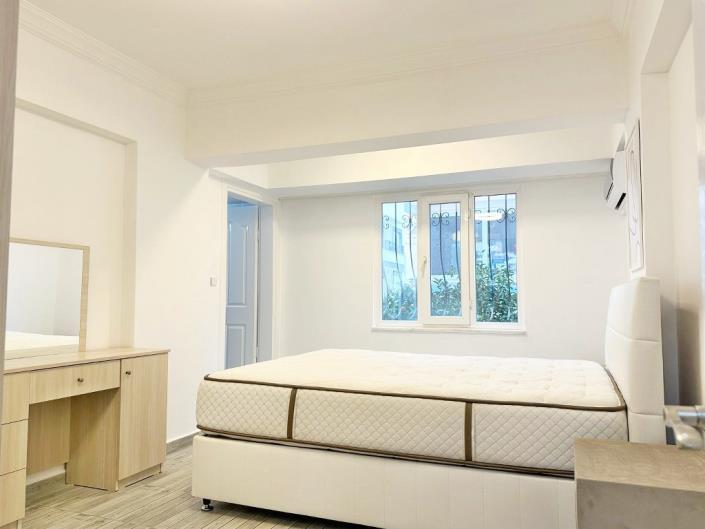 Image No.18-2 Bed Apartment for sale