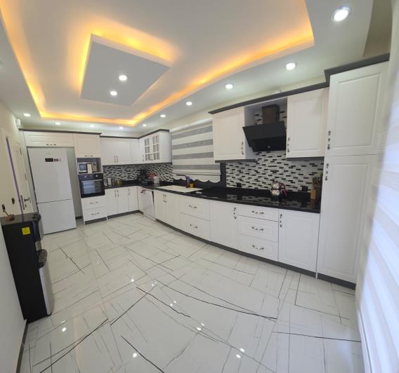 Image No.12-4 Bed Villa / Detached for sale