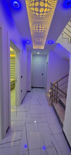 Image No.13-4 Bed Villa / Detached for sale