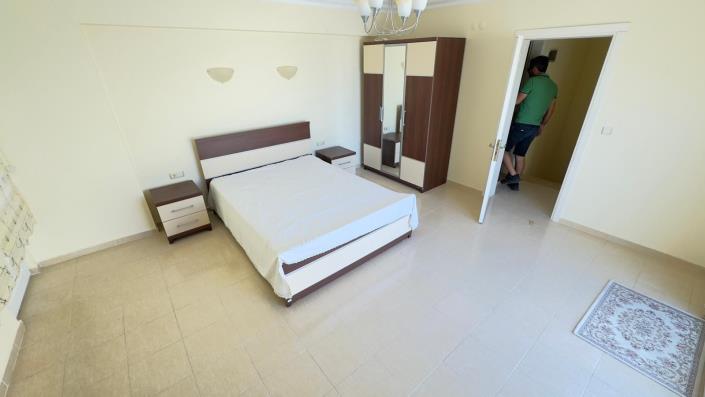 Image No.7-3 Bed Duplex for sale