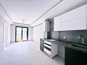 WhatsApp-Image-2025-12-19-at-09-52-56--4-