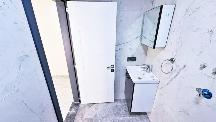 Image No.11-2 Bed Apartment for sale