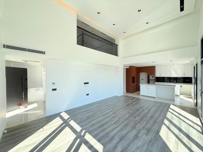 Image No.13-3 Bed Villa / Detached for sale