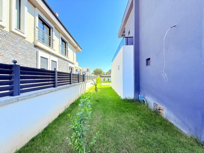 Image No.6-3 Bed Villa / Detached for sale