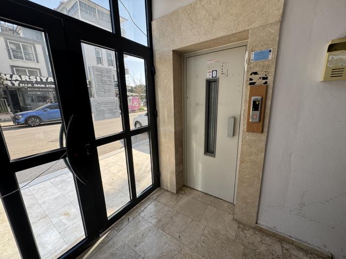 Image No.12-2 Bed Apartment for sale