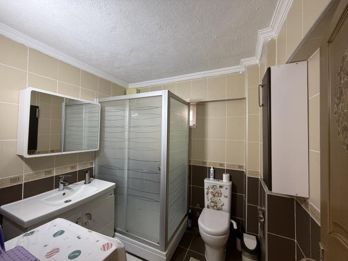 Image No.12-3 Bed Apartment for sale