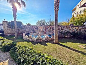 e4c50a95-7448-4352-aa7c-4fc3a5eea394_1024x768