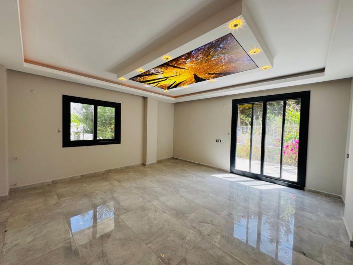 Image No.9-3 Bed Villa / Detached for sale