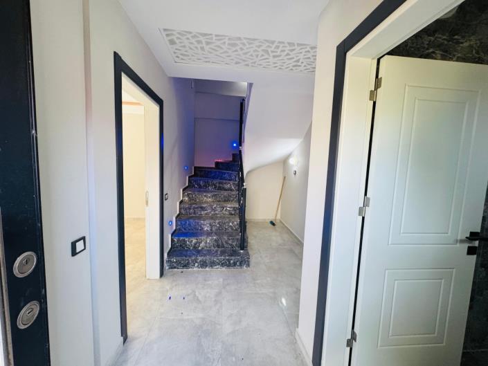 Image No.8-3 Bed Villa / Detached for sale