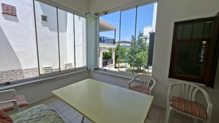 Image No.16-3 Bed Semi-Detached for sale