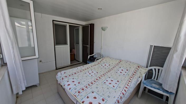 Image No.20-3 Bed Semi-Detached for sale