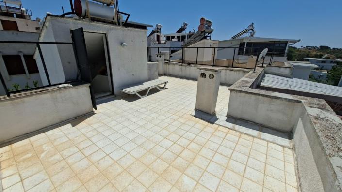 Image No.27-3 Bed Semi-Detached for sale