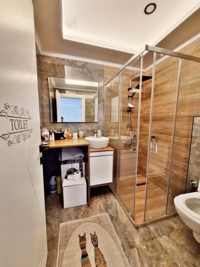 Image No.11-Appartement de 1 chambre à vendre à Altinkum