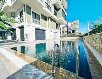 11c9e24f-6618-41f0-9bcb-de6c220b0662_989x768