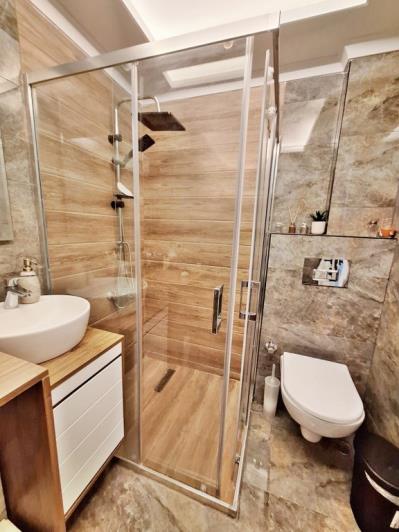 Image No.10-Appartement de 1 chambre à vendre à Altinkum