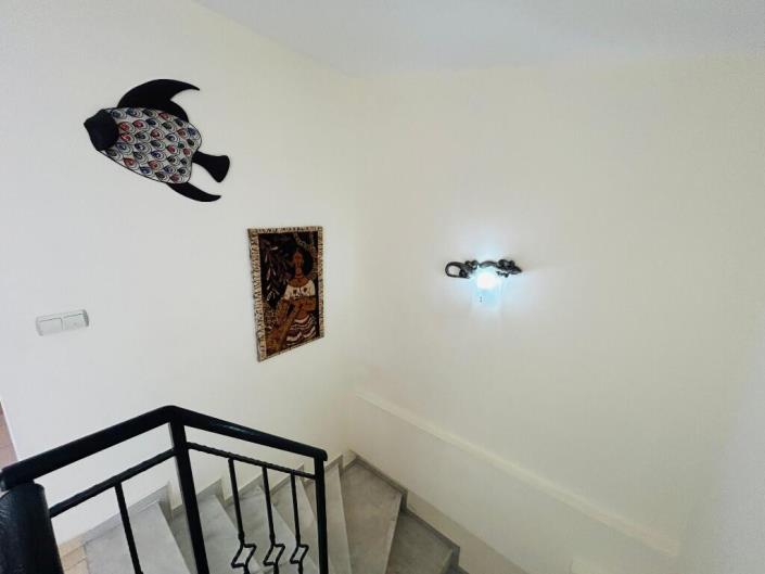 Image No.15-3 Bed Duplex for sale