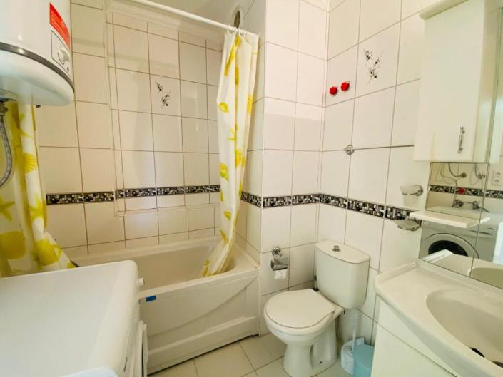 Image No.16-Appartement de 2 chambres à vendre à Altinkum