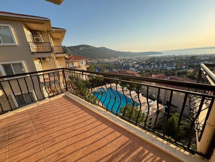 Image No.18-2 Bed Apartment for sale