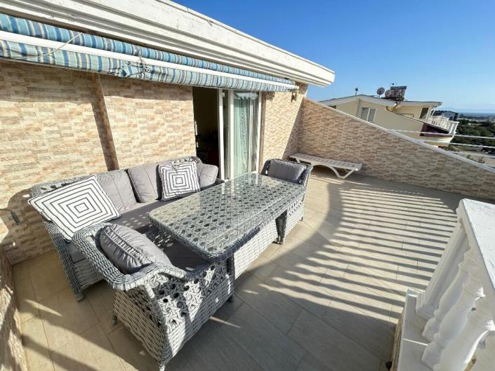 Image No.20-3 Bed Duplex for sale