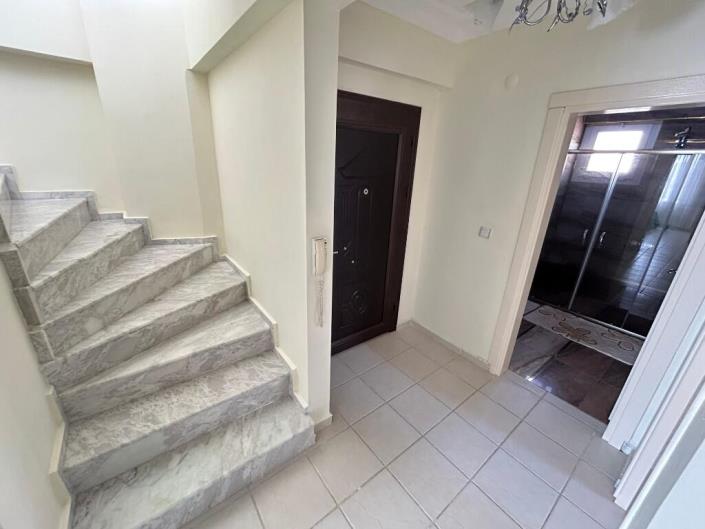 Image No.4-3 Bed Duplex for sale