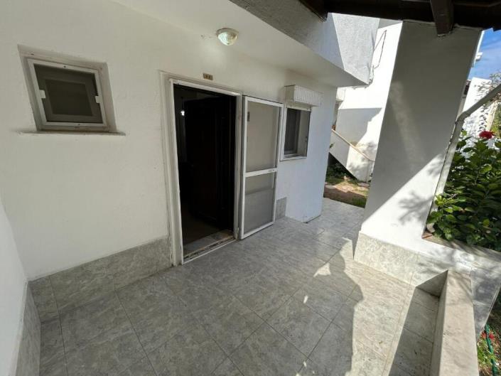 Image No.11-4 Bed Semi-Detached for sale