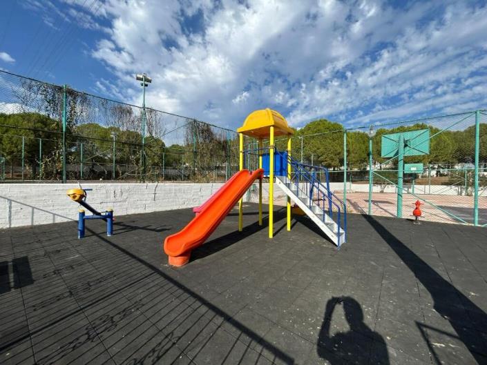 Image No.7-4 Bed Semi-Detached for sale