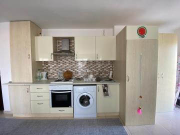 6ef7a93d-d9e0-48ff-9dbd-c8bb721a574c