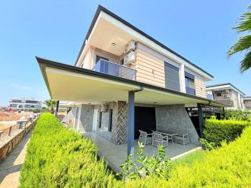 61974a33-82ed-4704-86b7-d20322cf6b8e