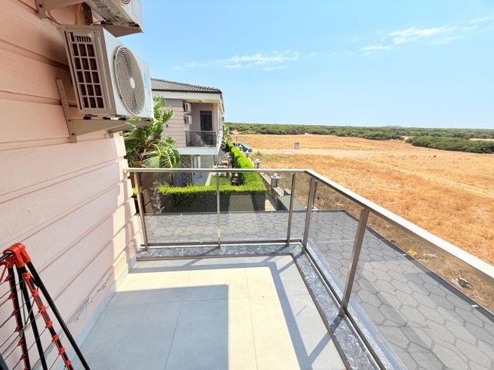 Image No.20-Jumelé de 3 chambres à vendre à Altinkum