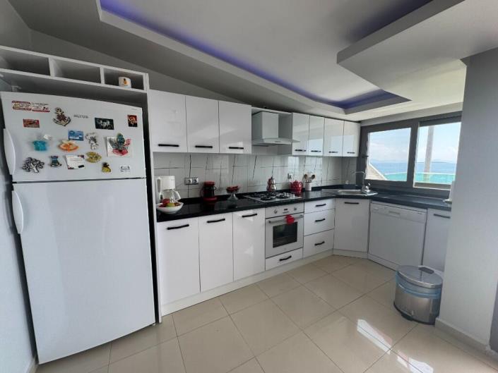 Image No.12-Duplex de 3 chambres à vendre à Altinkum