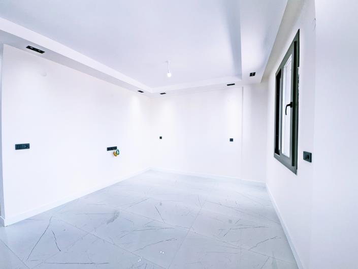 Image No.21-3 Bed Semi-Detached for sale