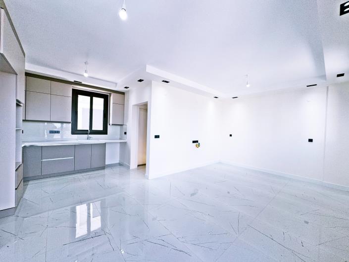 Image No.10-3 Bed Semi-Detached for sale