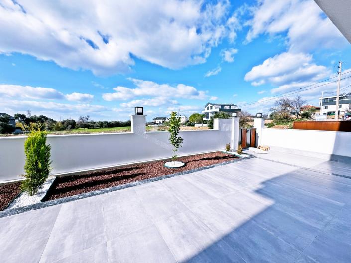 Image No.4-3 Bed Semi-Detached for sale