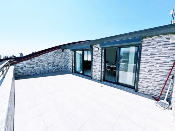 Image No.28-Duplex de 3 chambres à vendre à Altinkum